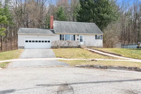 23 Moore Court Burlington VT 05408