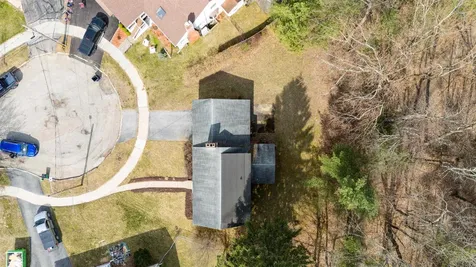 23 Moore Court Burlington VT 05408