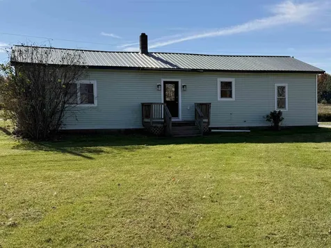 68 South Main Street Whiting VT 05778