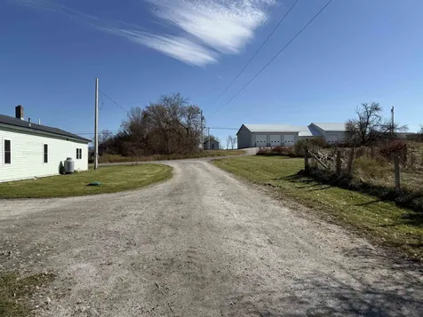 68 South Main Street Whiting VT 05778