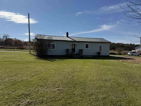 68 South Main Street Whiting VT 05778