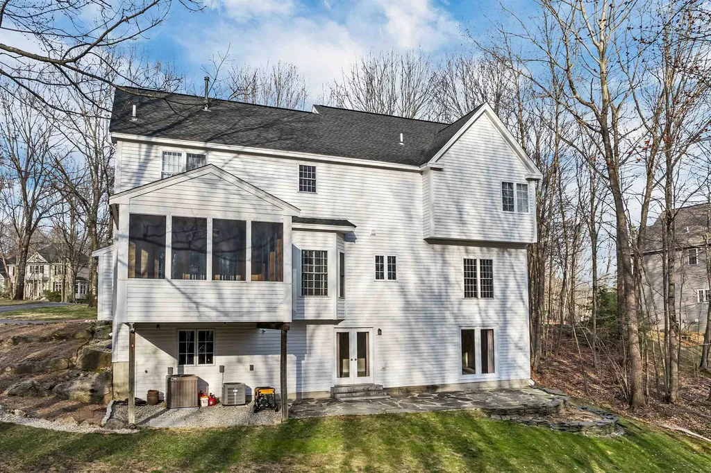 14 Whittier Drive Bow NH 03304