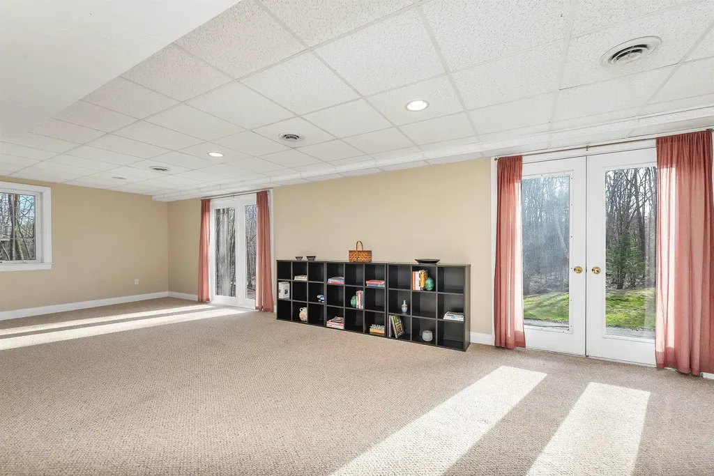 14 Whittier Drive Bow NH 03304