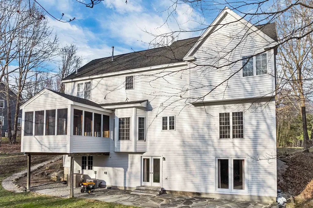 14 Whittier Drive Bow NH 03304