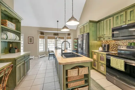 23 Bear Hill Road Windham NH 03087