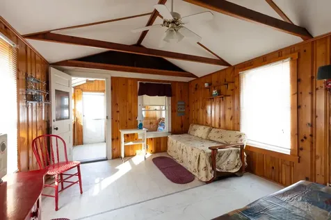 8 Chase Street Hampton NH 03842