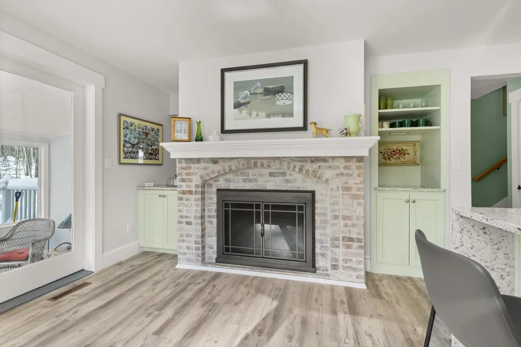 22 Pocahontas Road Kittery ME 03905