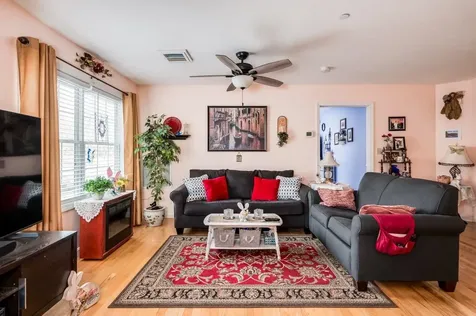 118 Secretariat Way Rochester NH 03867