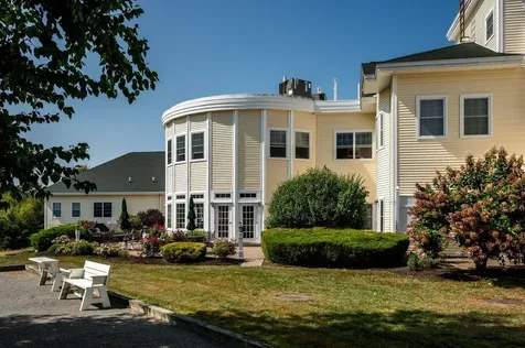 118 Secretariat Way Rochester NH 03867