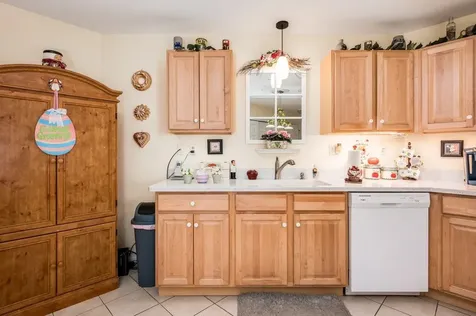 118 Secretariat Way Rochester NH 03867