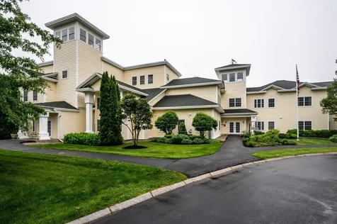 118 Secretariat Way Rochester NH 03867