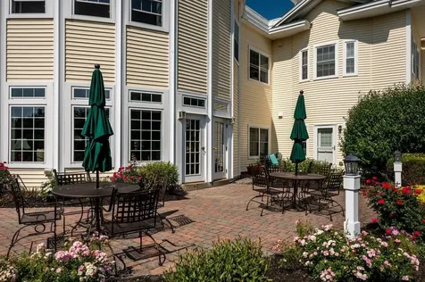 118 Secretariat Way Rochester NH 03867