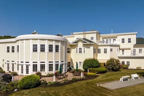 118 Secretariat Way Rochester NH 03867