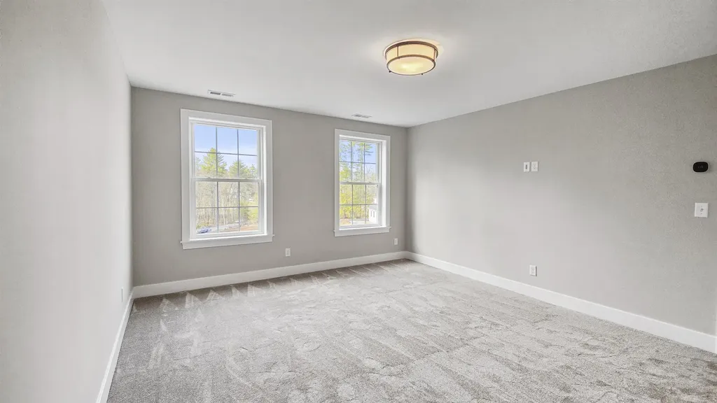 111 North River Road Epping NH 03042