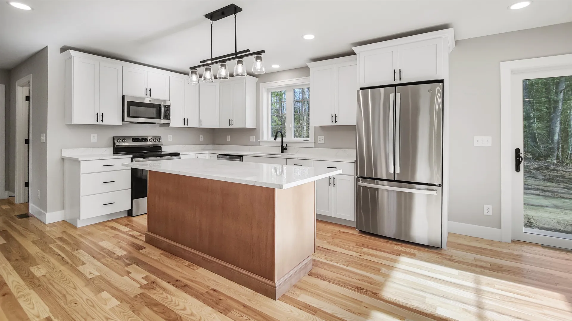 111 North River Road Epping NH 03042