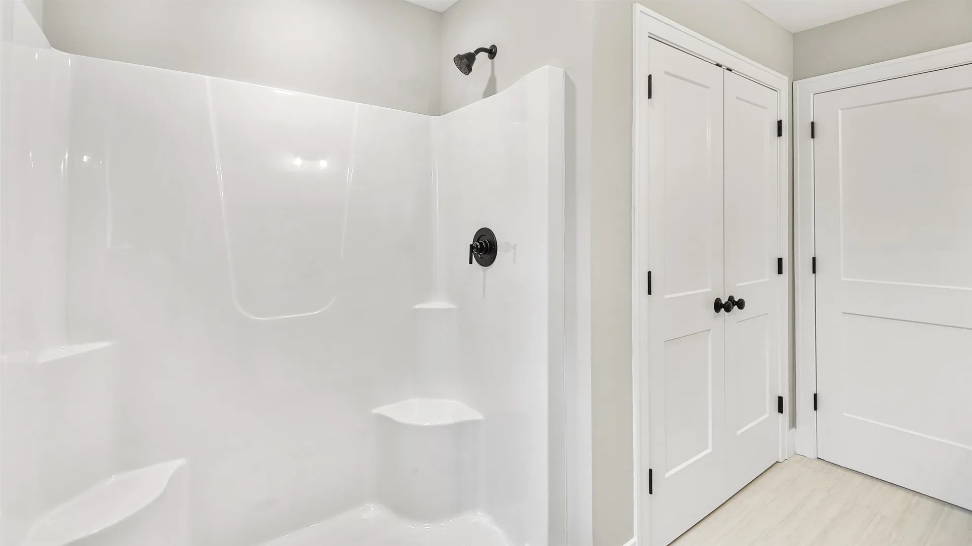 111 North River Road Epping NH 03042