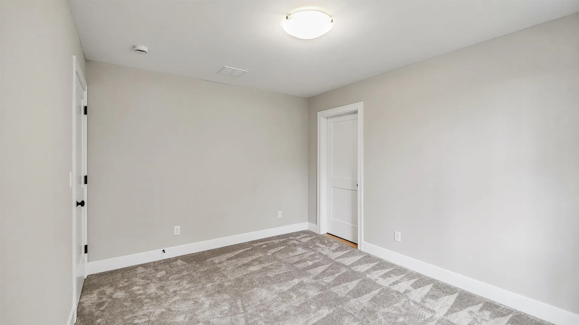 111 North River Road Epping NH 03042