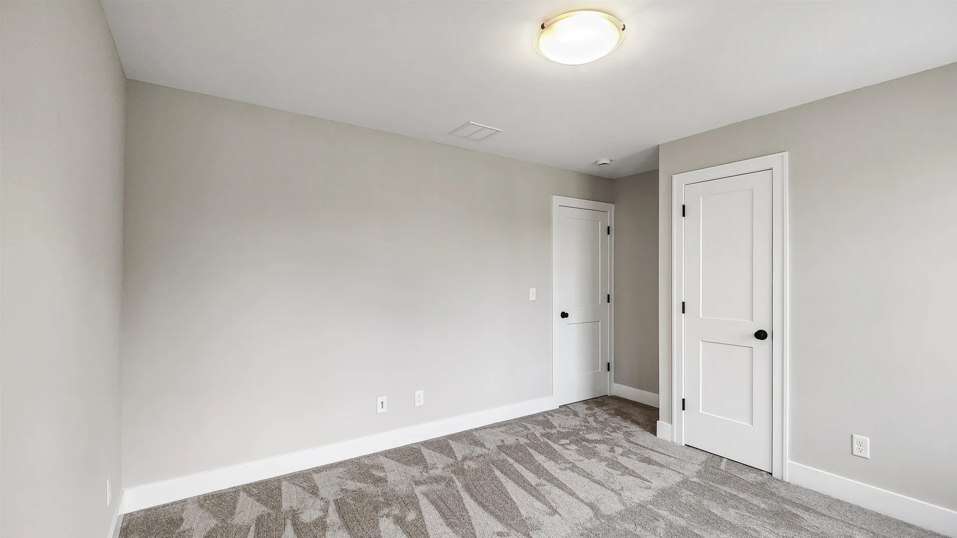 111 North River Road Epping NH 03042