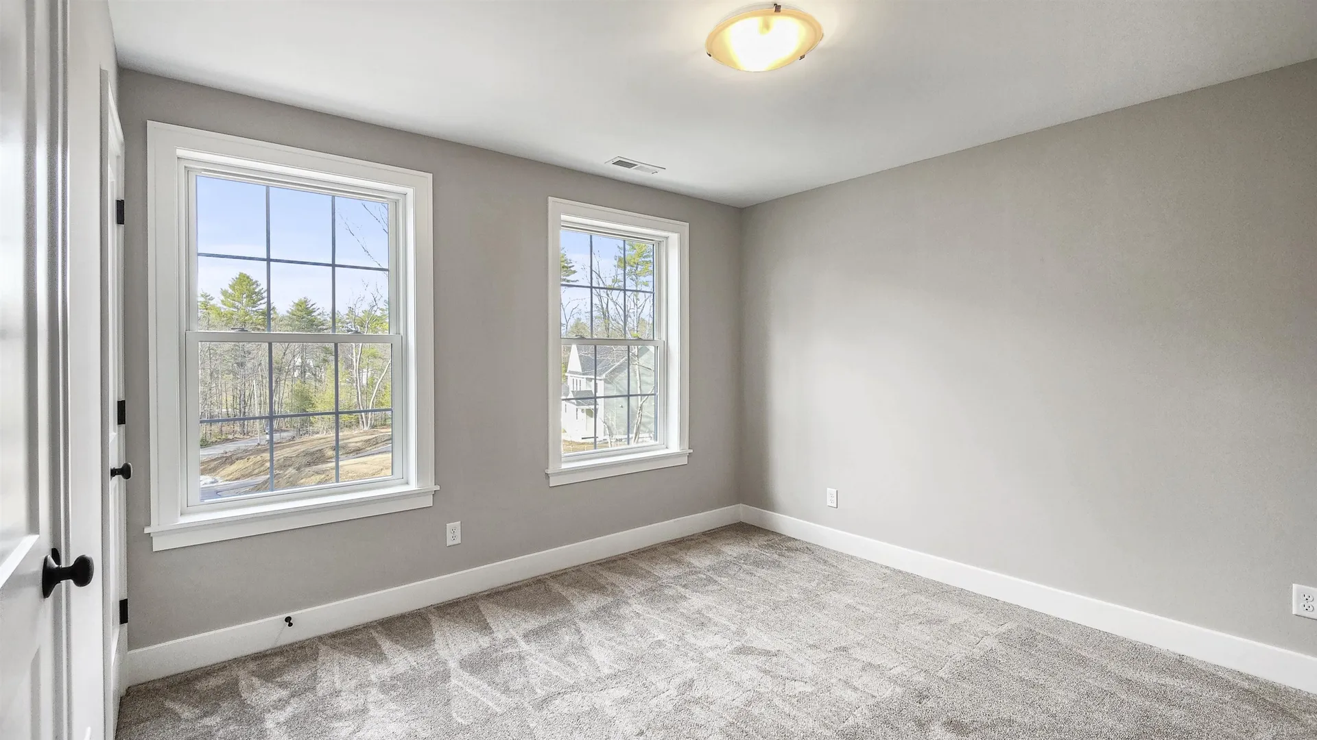 111 North River Road Epping NH 03042