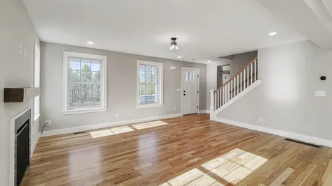 111 North River Road Epping NH 03042