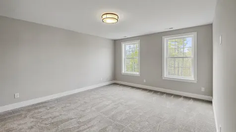 111 North River Road Epping NH 03042