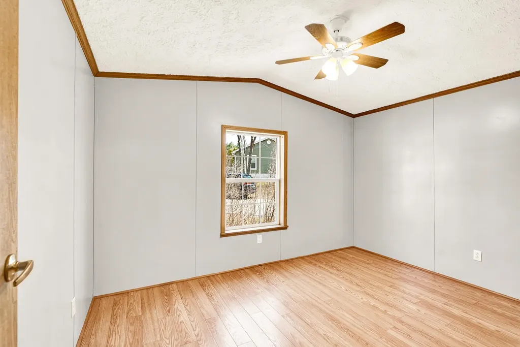 16 Granite Drive North Hampton NH 03862