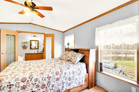 16 Granite Drive North Hampton NH 03862