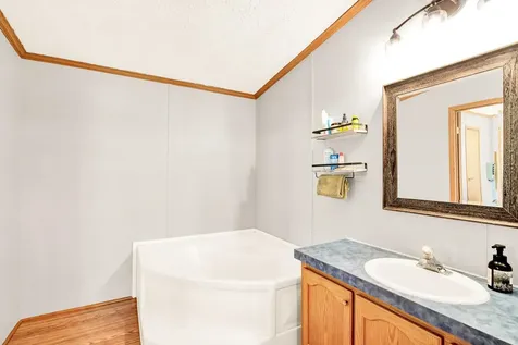 16 Granite Drive North Hampton NH 03862