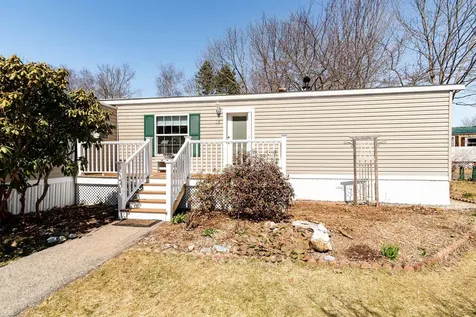 16 Granite Drive North Hampton NH 03862