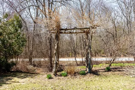 16 Granite Drive North Hampton NH 03862