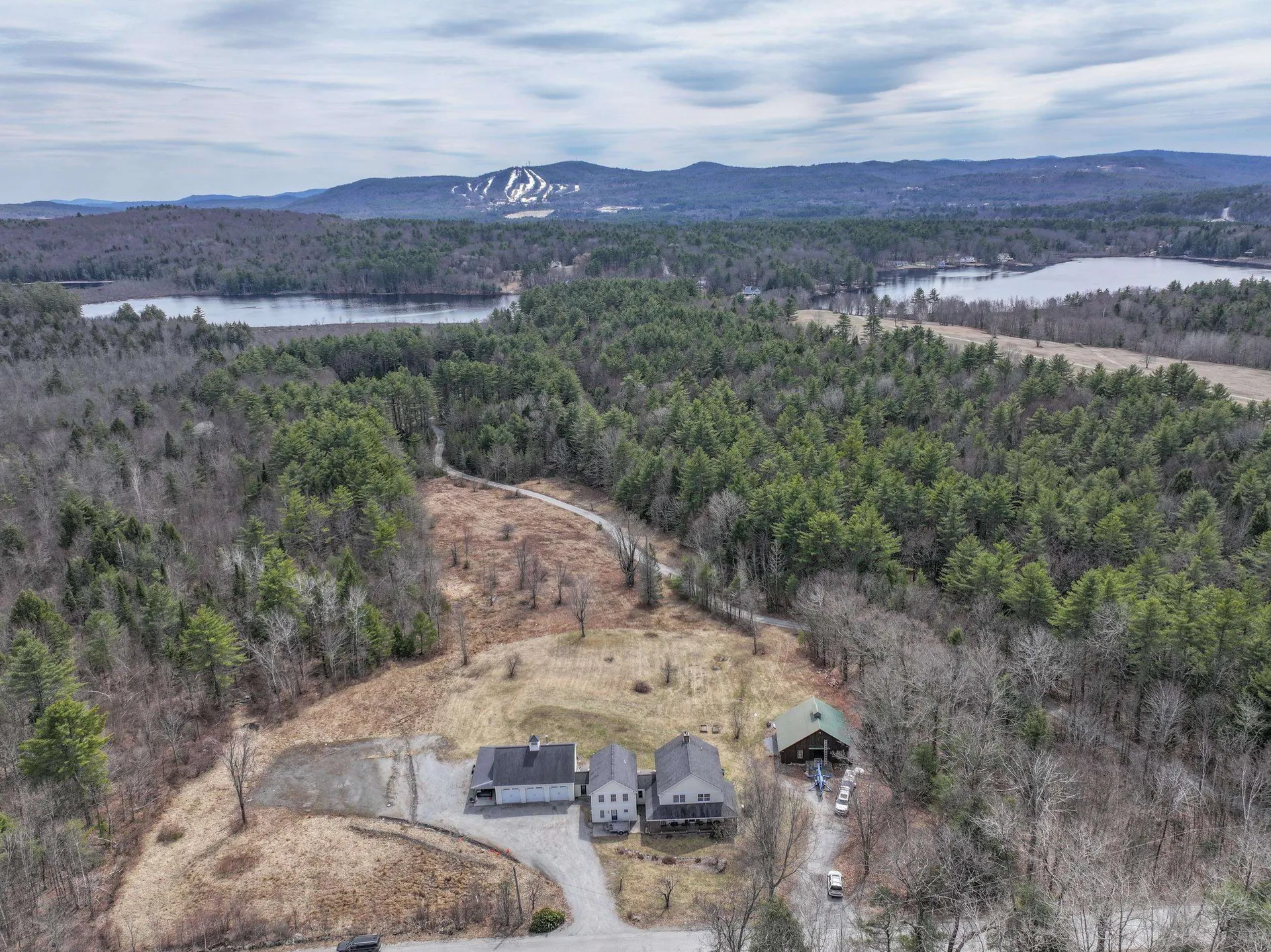146 Hemlock Corner Loop Henniker NH 03242