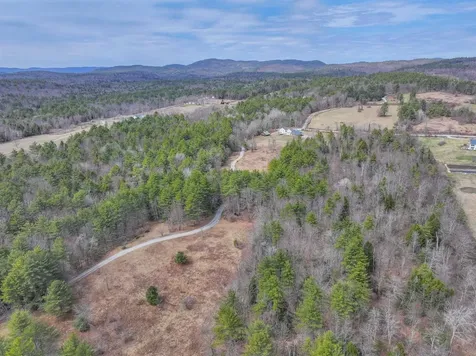 146 Hemlock Corner Loop Henniker NH 03242