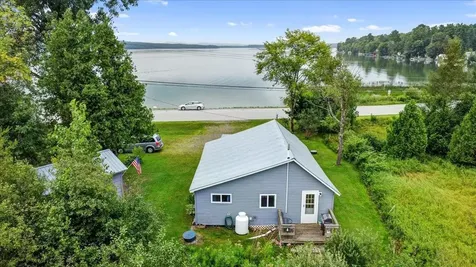 2391 Lake Road Franklin VT 05457