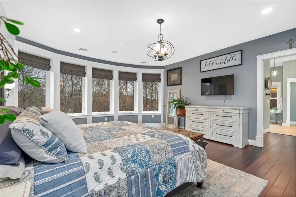 7 Lovejoy Lane Hollis NH 03049