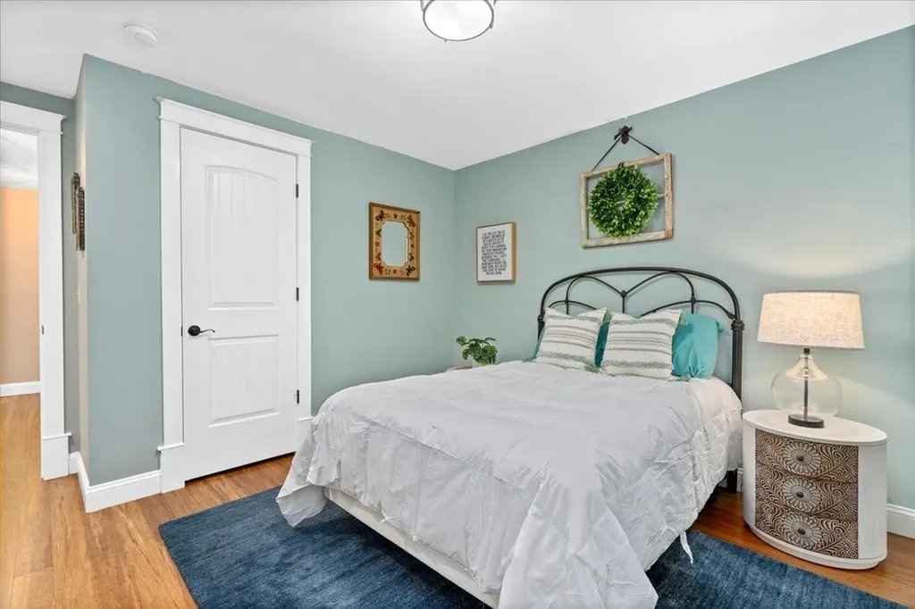 7 Lovejoy Lane Hollis NH 03049