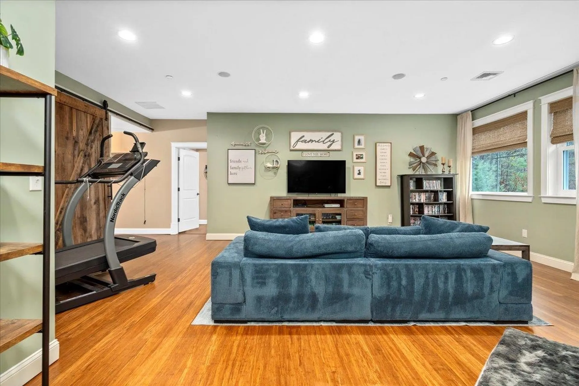 7 Lovejoy Lane Hollis NH 03049