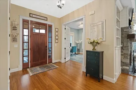 7 Lovejoy Lane Hollis NH 03049