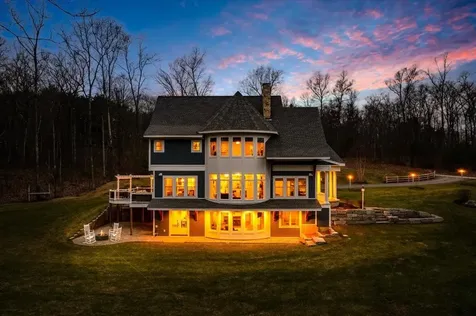 7 Lovejoy Lane Hollis NH 03049