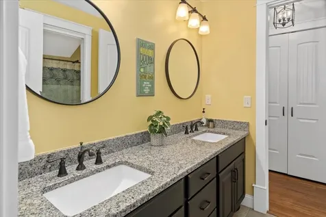 7 Lovejoy Lane Hollis NH 03049