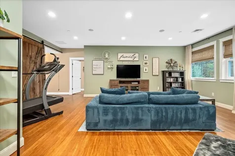 7 Lovejoy Lane Hollis NH 03049