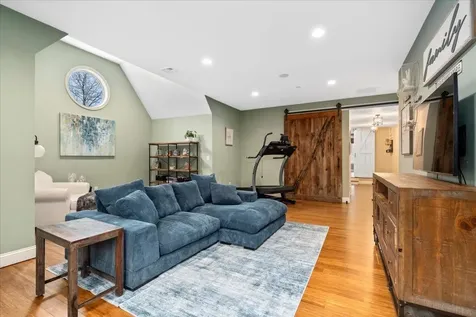 7 Lovejoy Lane Hollis NH 03049