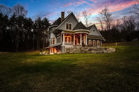 7 Lovejoy Lane Hollis NH 03049