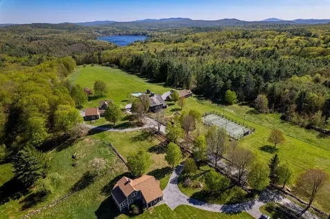 248 Huntington Road Henniker NH 03242