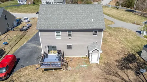 153 Breezy Way Barrington NH 03825