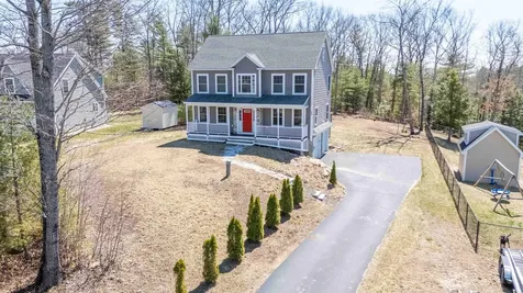 153 Breezy Way Barrington NH 03825