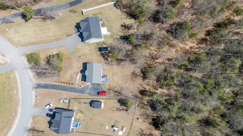 153 Breezy Way Barrington NH 03825