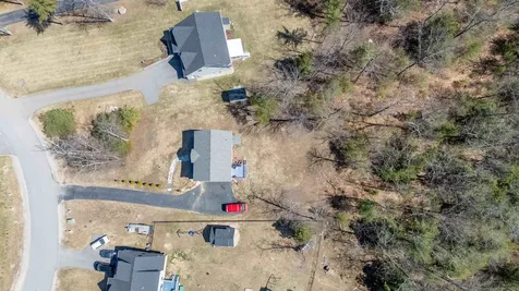 153 Breezy Way Barrington NH 03825