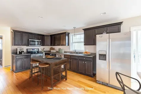 153 Breezy Way Barrington NH 03825