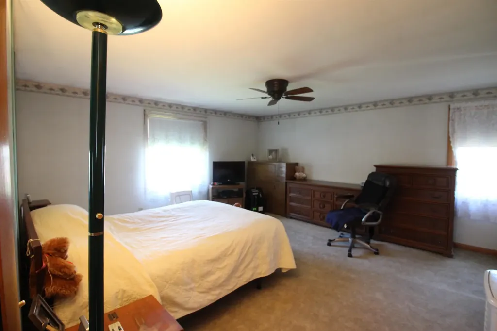 115 Odell Road Sandown NH 03873