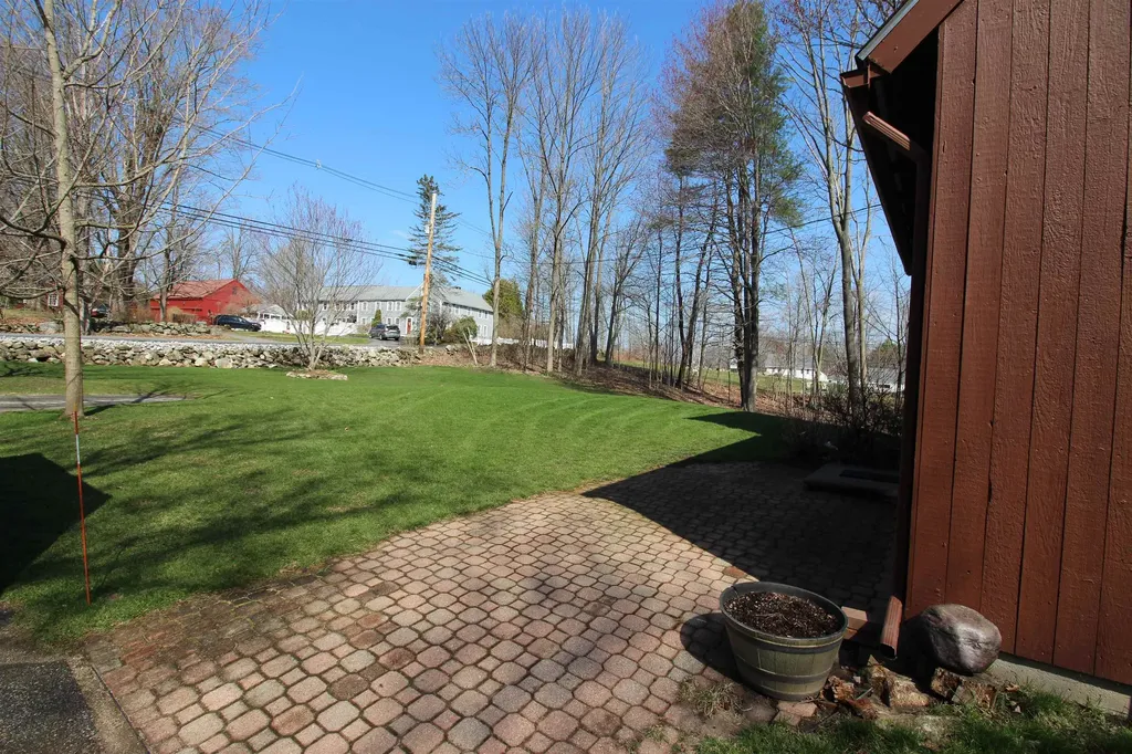 115 Odell Road Sandown NH 03873